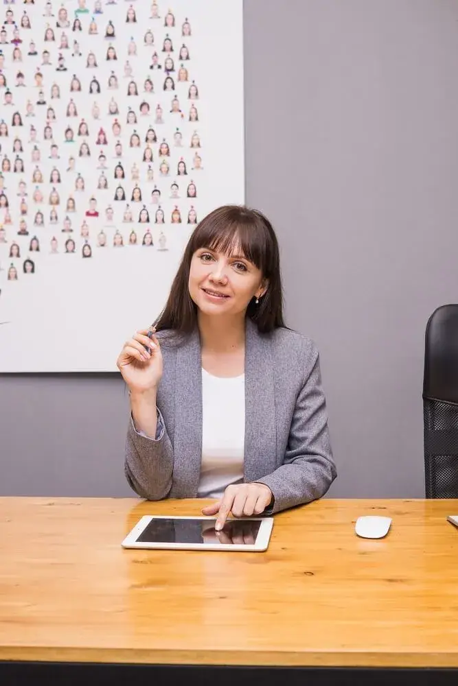 Recruitment Consulting - Bluethink